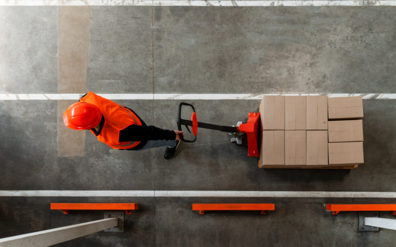 Every Modern Warehouse Should Adopt Pallet Jacks