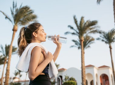 How to Stay Hydrated and Healthy on Your Next Vacation